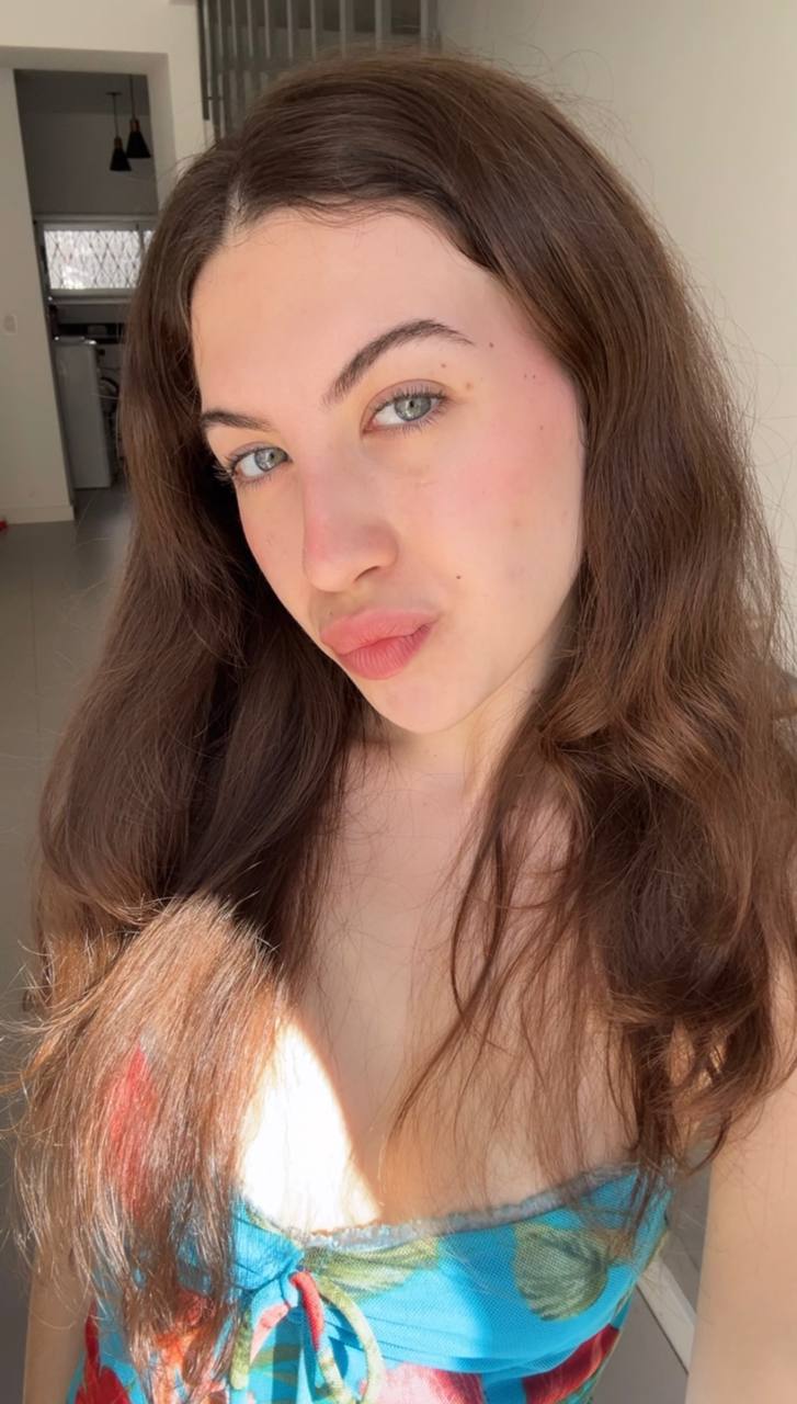 Nude girl Amber in Lviv